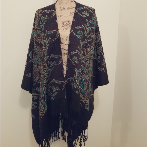 Soft Surroundings Sweaters - Soft Surroundings coverup wrap